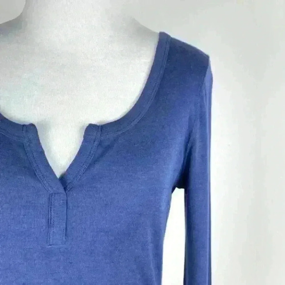 Express top size SP blue long sleeve split henley - Picture 3 of 9
